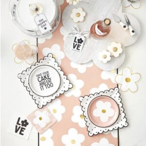 7inch Paper Plates- Flower 8ct VAT $13.20