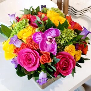 Custom Floral Arrangement VAT $71.50