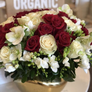 Custom Floral Arrangement VAT $302.50